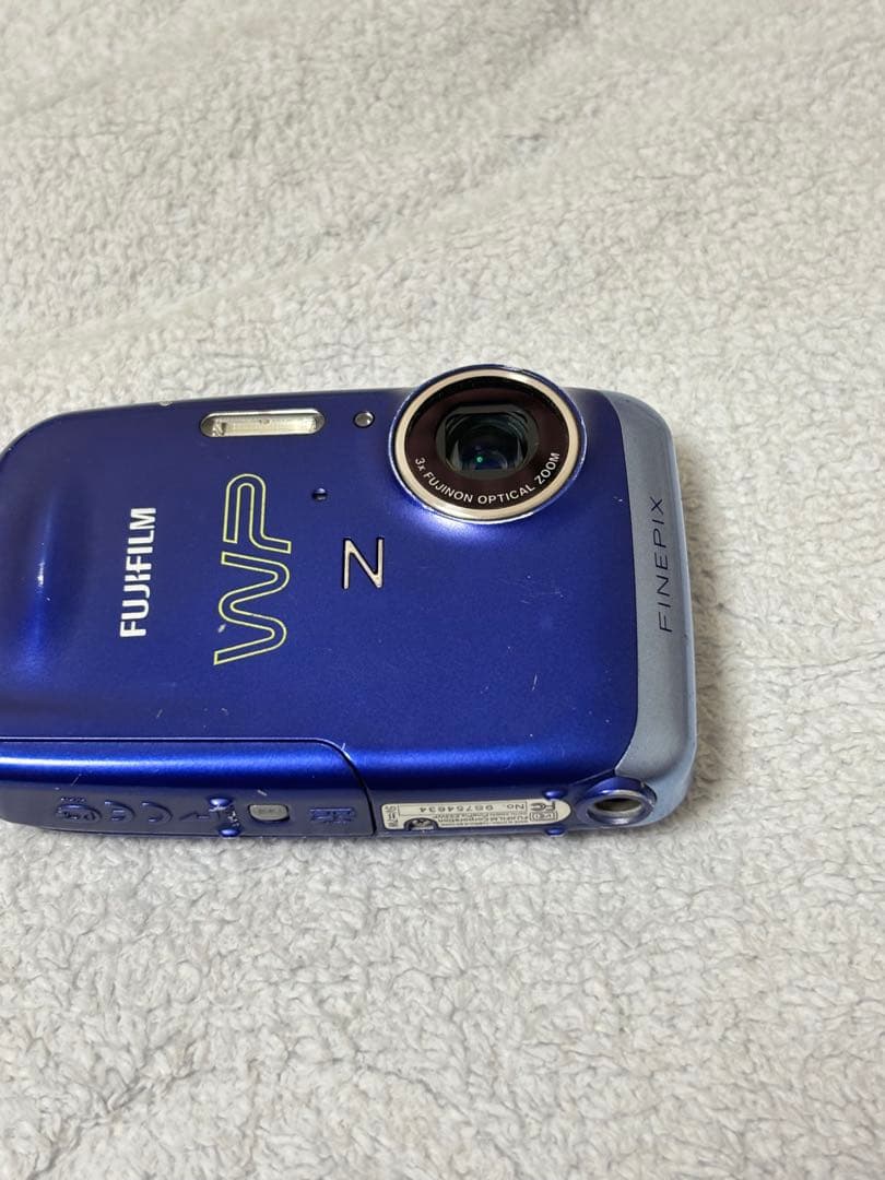 FUJIFILM FINEPIX Z33WP 本体+バッテリー