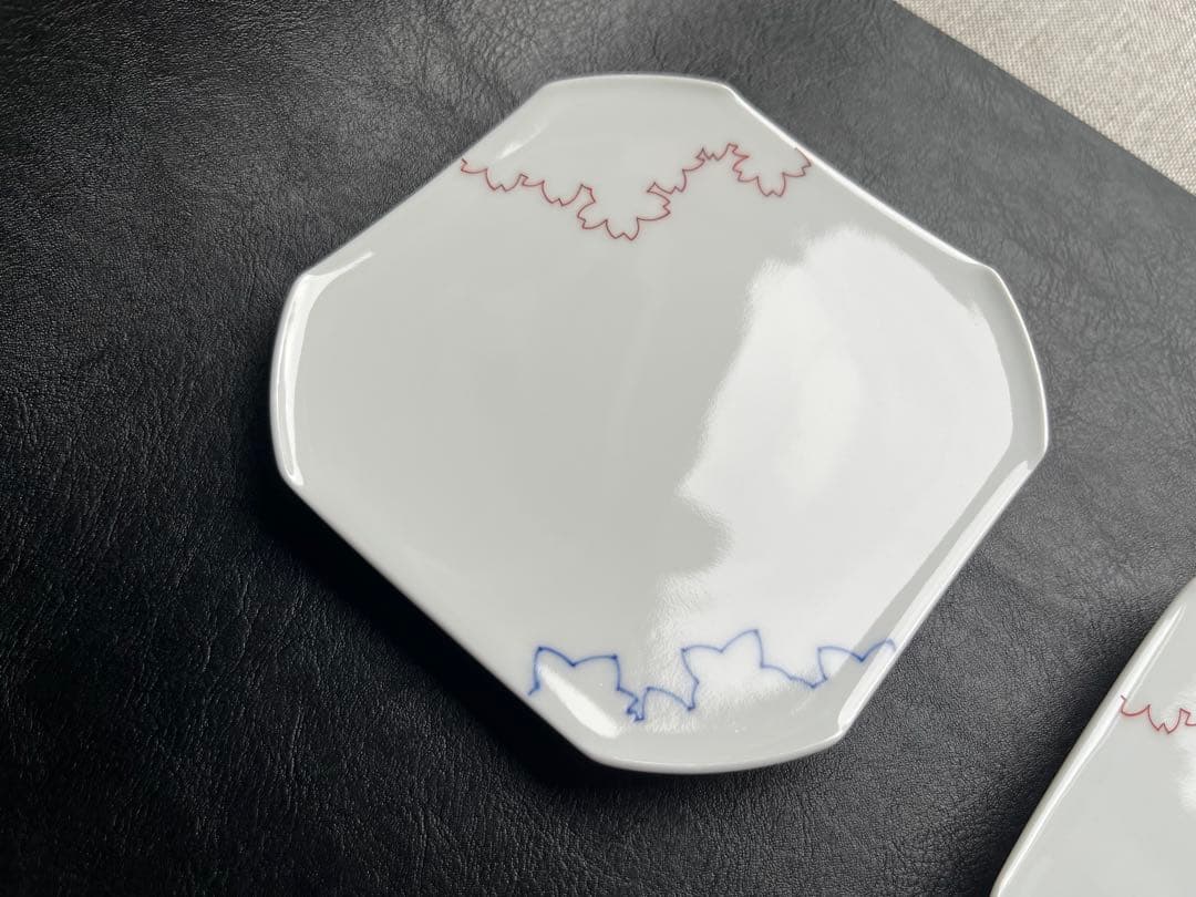 伊万里焼　畑萬陶苑　茶器セット　さくら　急須　湯呑み2点　小皿2枚　もてなし揃