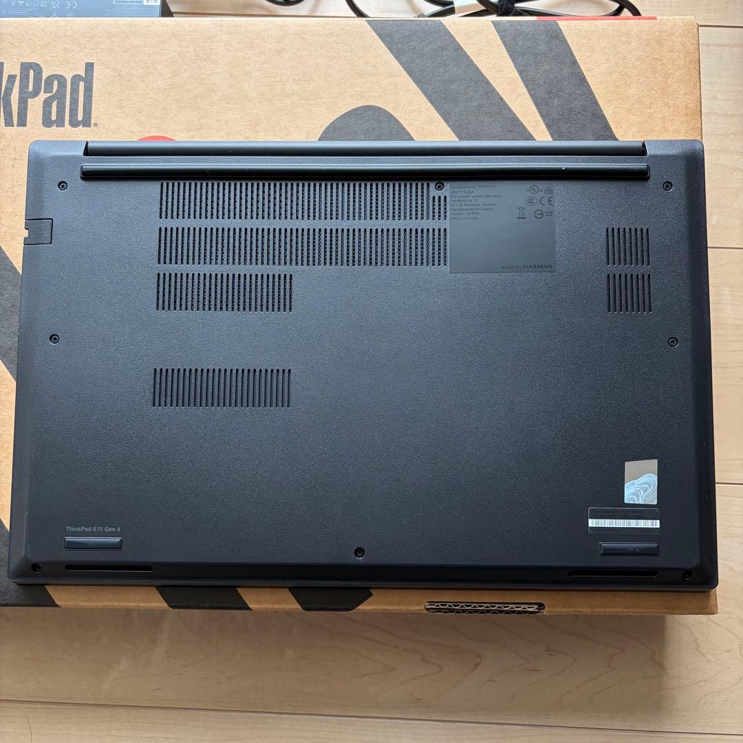 極美品 ThinkPad E15 Gen4 i3 16GB/SSD512GB