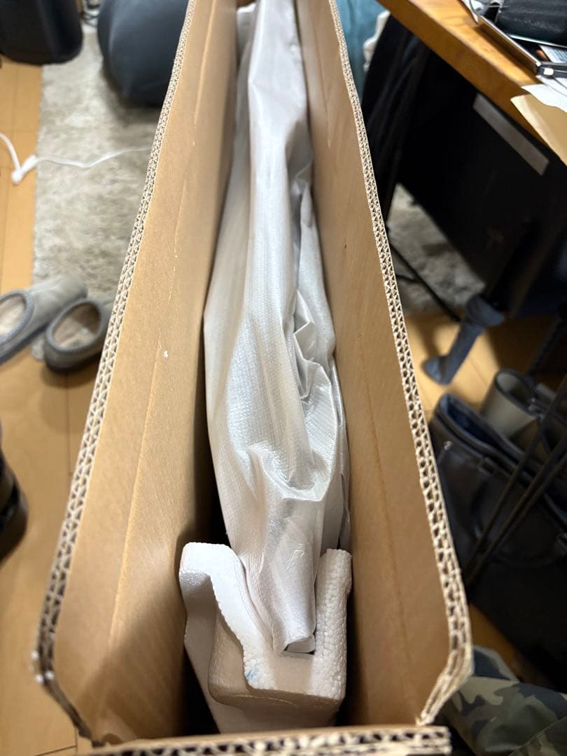 50V6C/P6シリーズ 液晶テレビ 本体 ひび割れあり2025年製