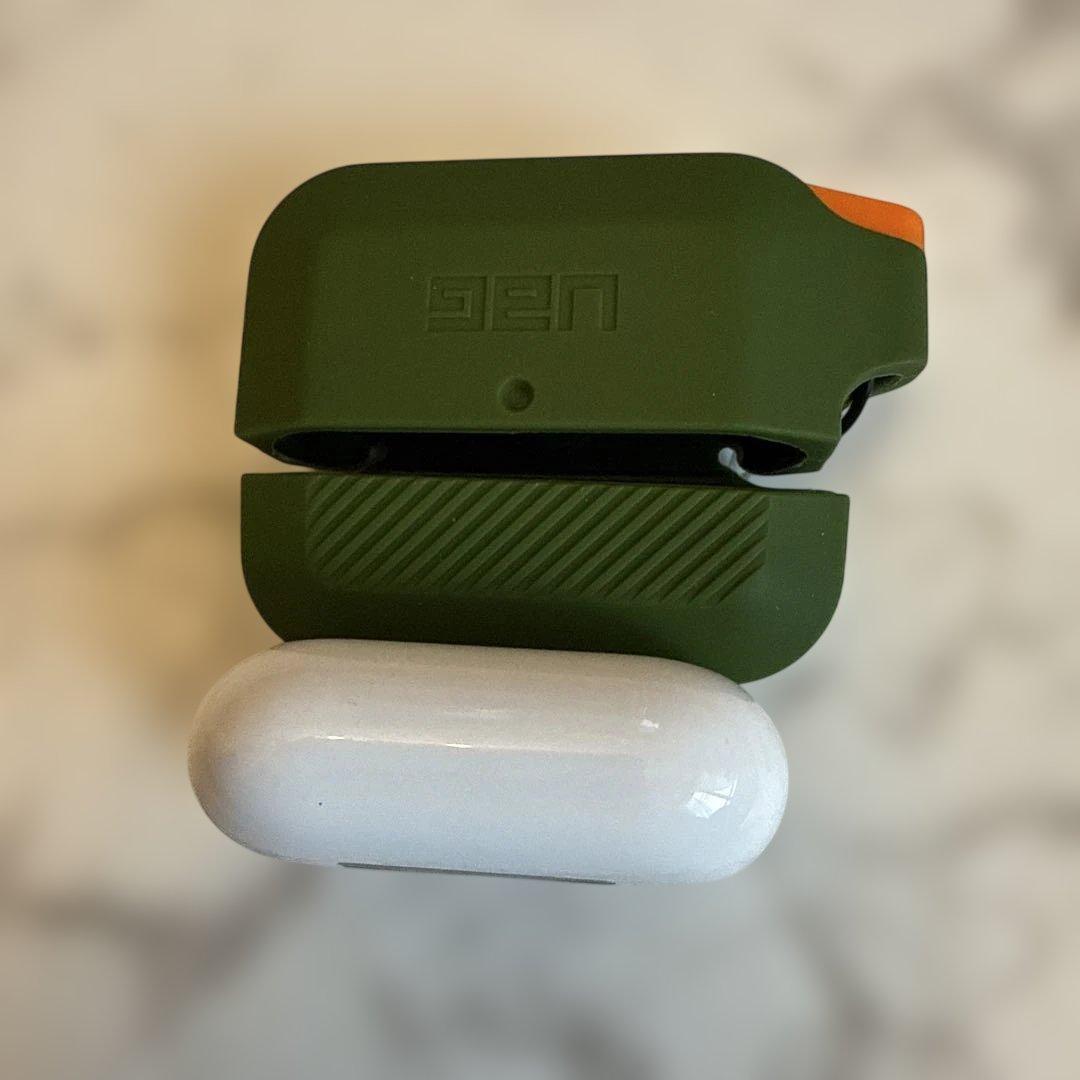 AirPods Pro 第2世代 Lightning MQD83J/A UAG