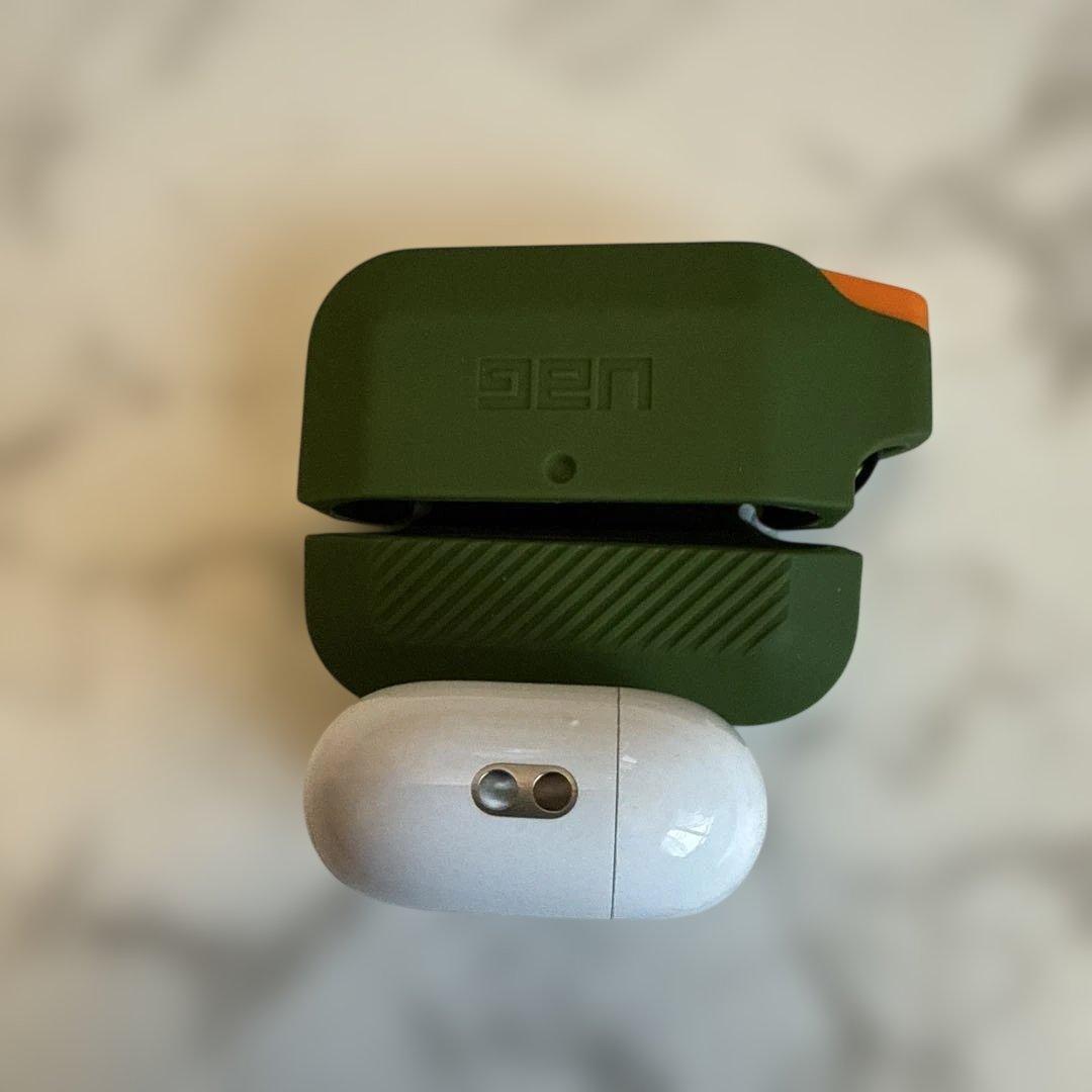 AirPods Pro 第2世代 Lightning MQD83J/A UAG