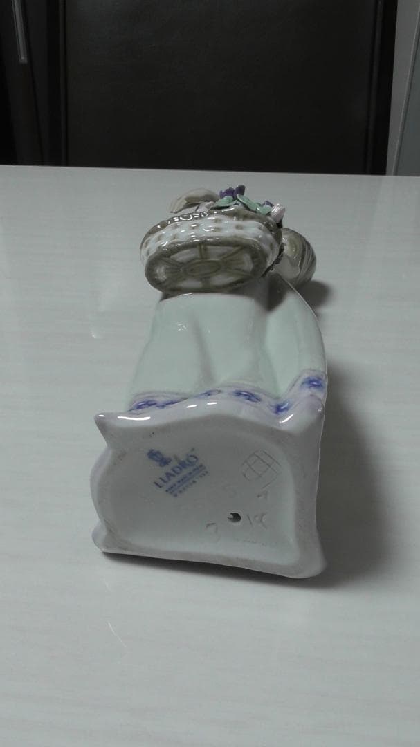 LLADRO　リヤドロ【お花の宝物】２　リアドロ　 インテリア　L310