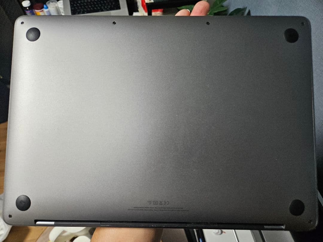 MacBook本体 MacBook Pro 2020 M1 8g 256g