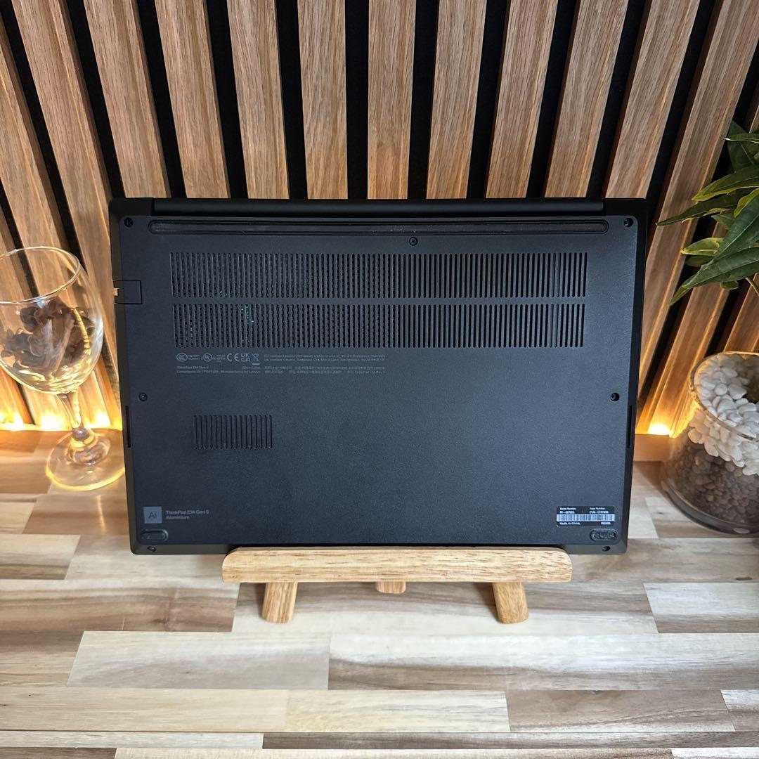 最新2023年製‼️ThinkPad E14☘最高峰i7第13世代☘ノートパソコン