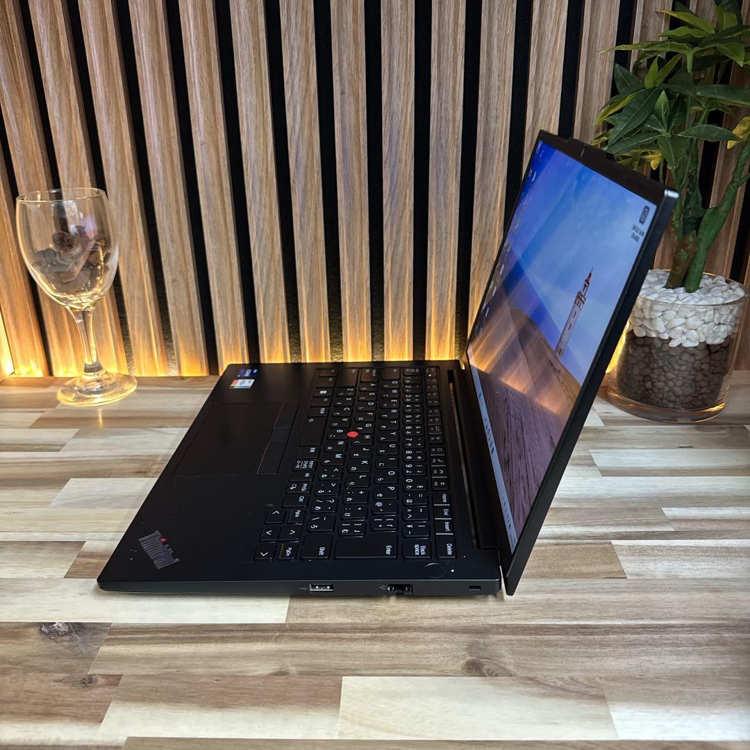 最新2023年製‼️ThinkPad E14☘最高峰i7第13世代☘ノートパソコン