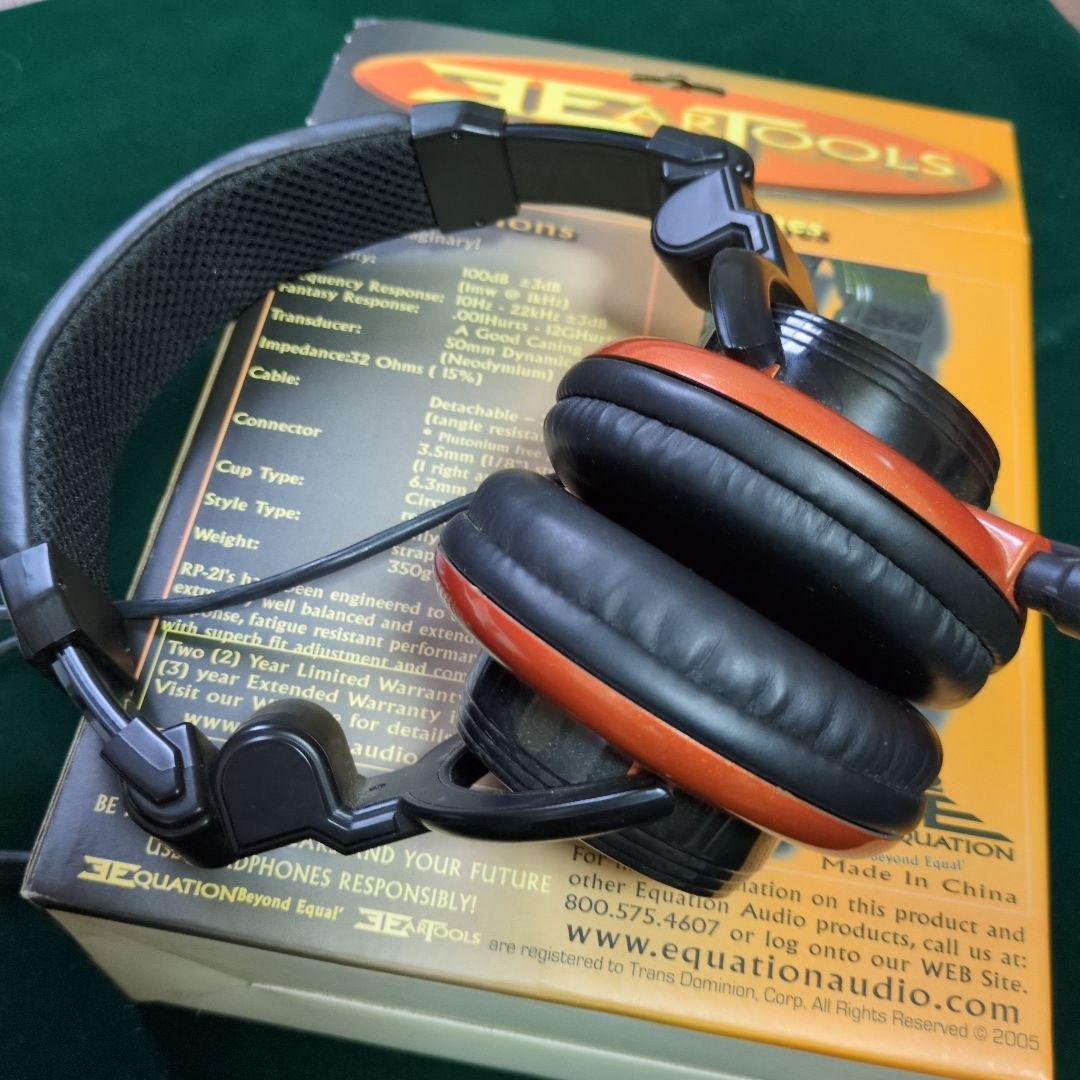 EQUATION AUDIO RP 21 ステレオ ヘッドホン 密閉型