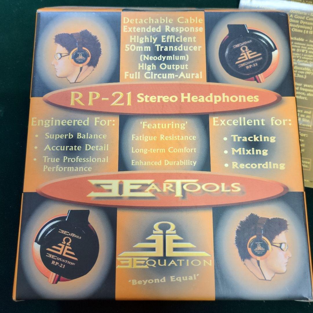 EQUATION AUDIO RP 21 ステレオ ヘッドホン 密閉型