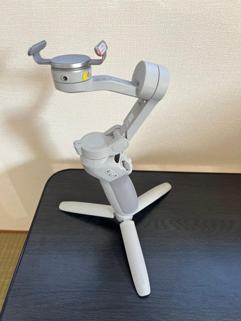 美品 DJI Osmo Mobile SE 3軸スマホジンバル