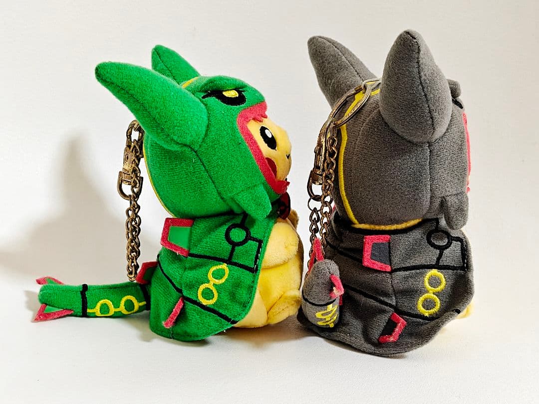 【希少】ポケモン マスコット ピカチュウ レックウザ ポンチョ ぬいぐるみ
