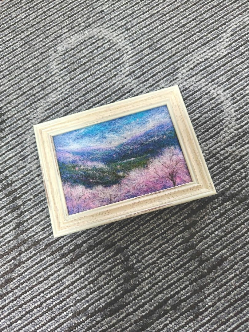 羊毛フェルト　ハンドメイド　フレーム　刺繍　絵画　春の絶景