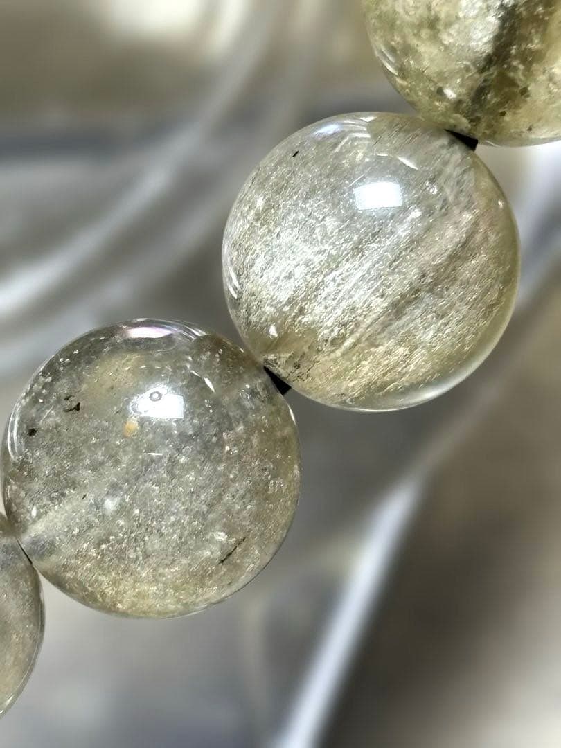 【新入荷】　ブラックリビアンブレスレット約10.8㎜（新品未使用）高品質　幸運