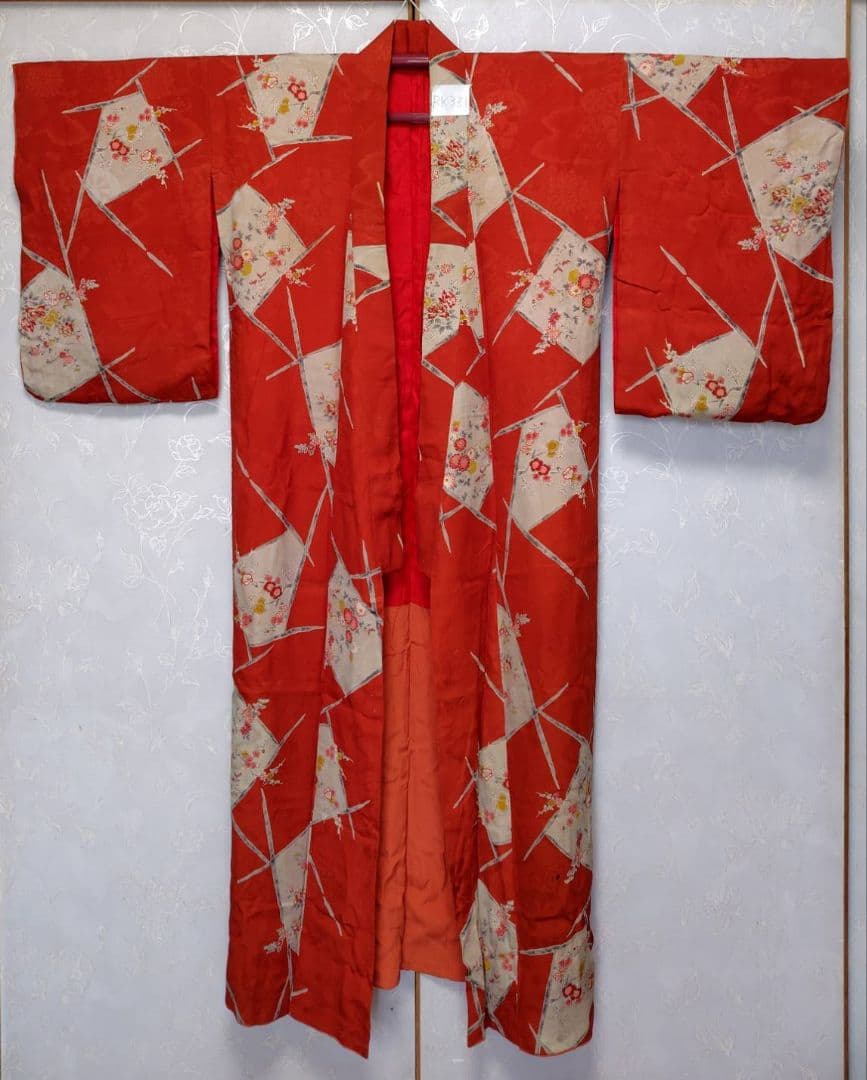 RK331アンティーク子供着物ジュニアサイズ着丈144センチ裄丈63正絹美品