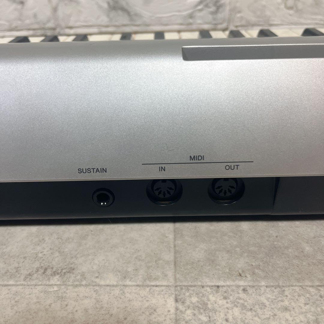 YAMAHA 電子ピアノ76鍵盤Portable grand NP30