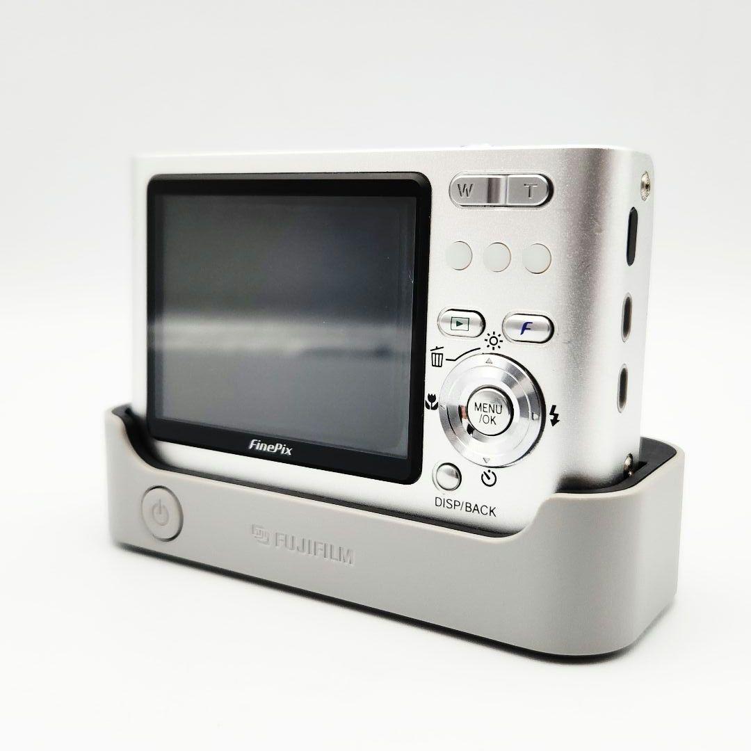 FUJIFILM FINEPIX Z2 CCD コンパクトデジタルカメラ