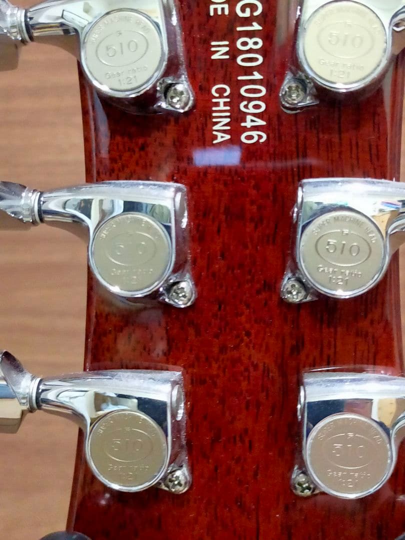 ギター G5220 JetBT SingleCut with VStoptail DCM