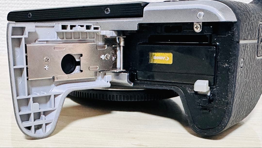 Canon M6MK II シルバー ★本体のみに変更★