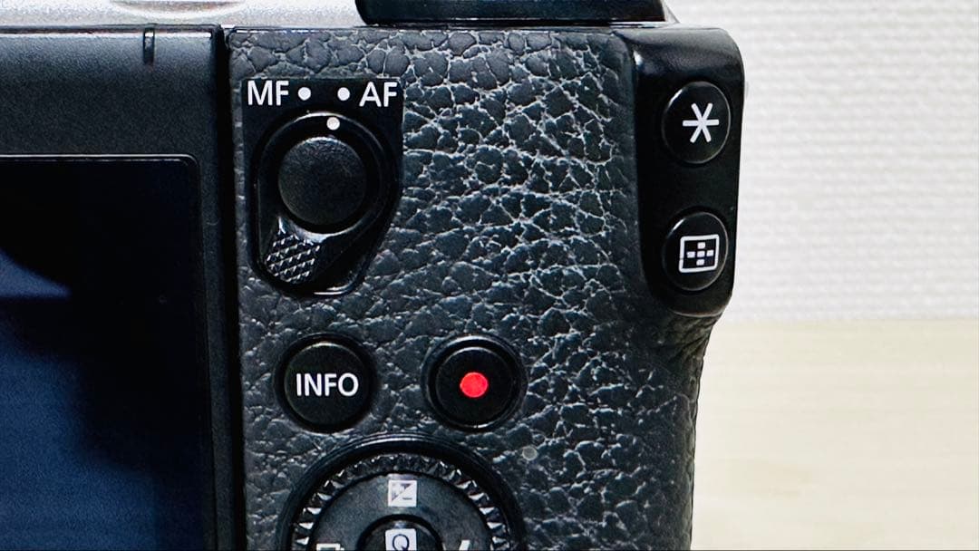 Canon M6MK II シルバー ★本体のみに変更★