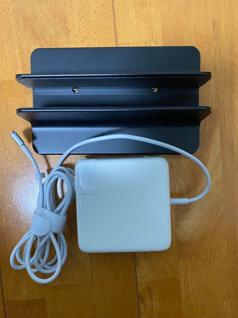 Apple MacBook pro 2015 │13インチ │i7 │16GB