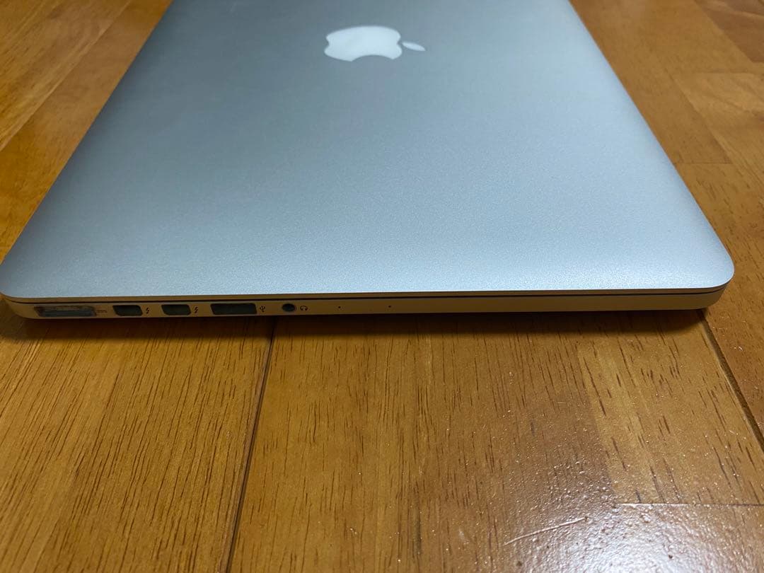 Apple MacBook pro 2015 │13インチ │i7 │16GB