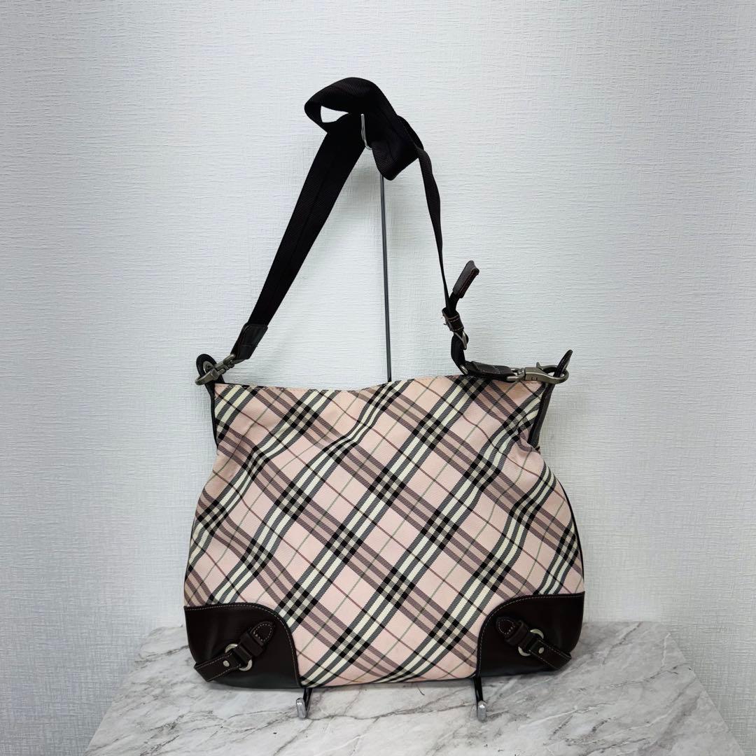 ✨BURBERRY✨バーバリー✨BLUELABEL✨ピンク✨ショルダーバッグ✨