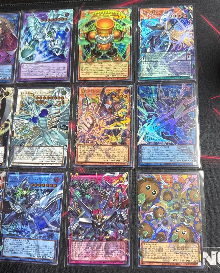 遊戯王　黒魔導のカーテン、ブラックマジシャン他　16枚オーバーフレームウルトラ
