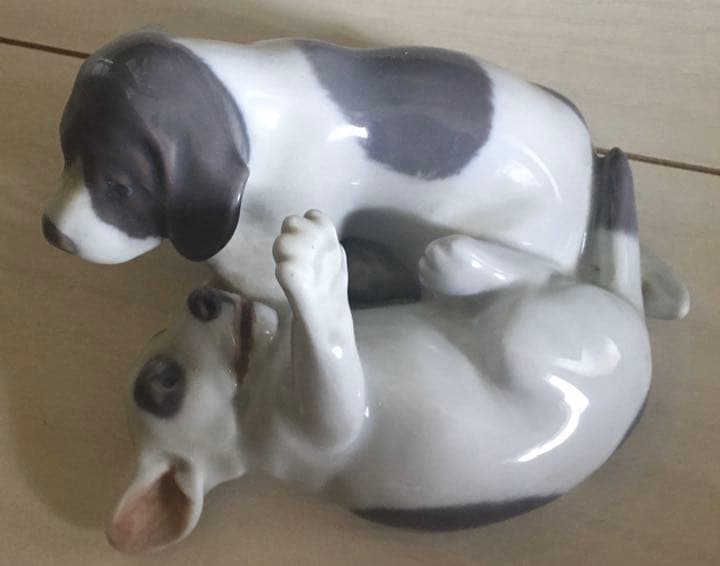 ロイヤルコペンハーゲン 2000 イヤーフィギュリン　ポインターパピー　仔犬