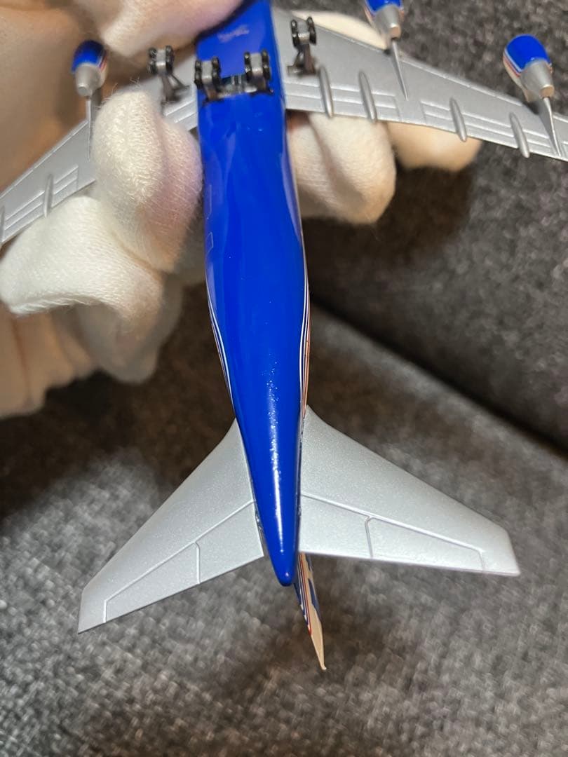 【新品】【絶版】 herpa B747-400 ハウスカラー 1/500