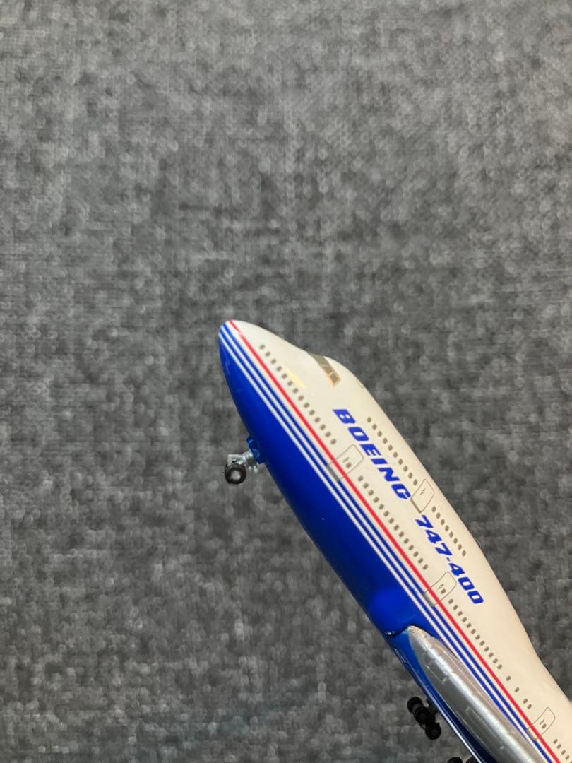 【新品】【絶版】 herpa B747-400 ハウスカラー 1/500