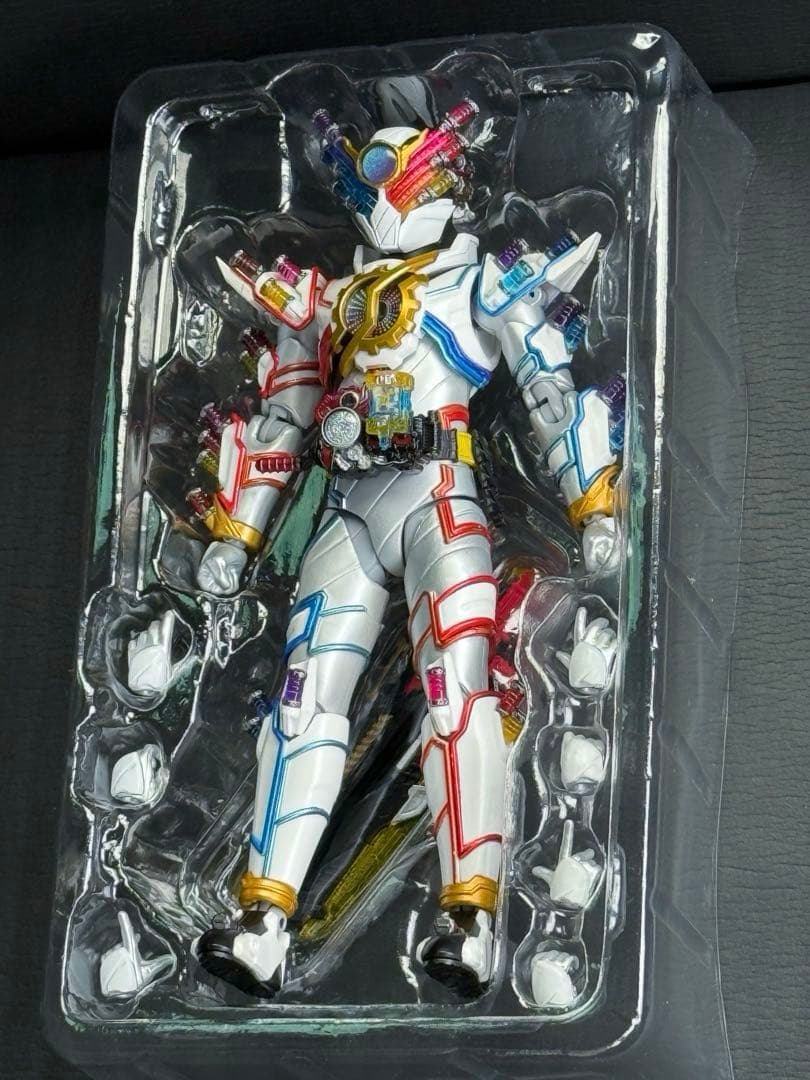 S.H.Figuarts / 仮面ライダービルド ジーニアスフォーム