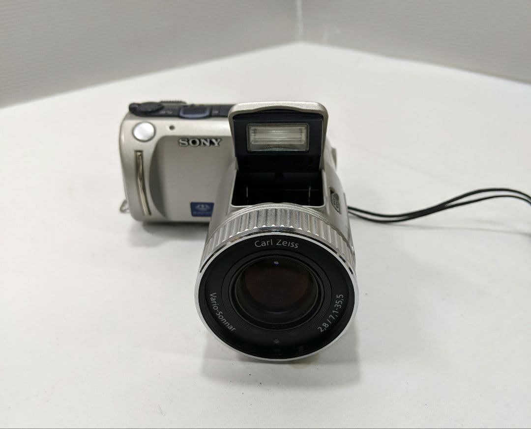 SONYカメラ2個セット　CCD-TRV85 DSC-F505V