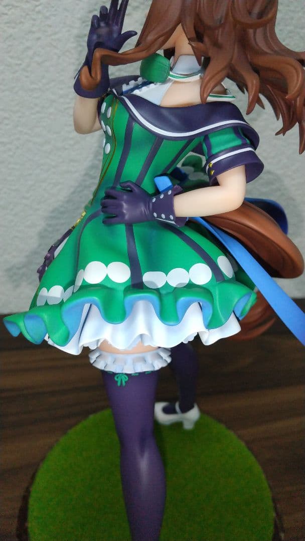 ウマ娘 プリティーダービー キングヘイロー 1/7スケール 塗装済み完成品