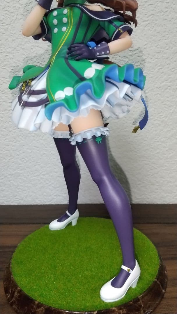 ウマ娘 プリティーダービー キングヘイロー 1/7スケール 塗装済み完成品