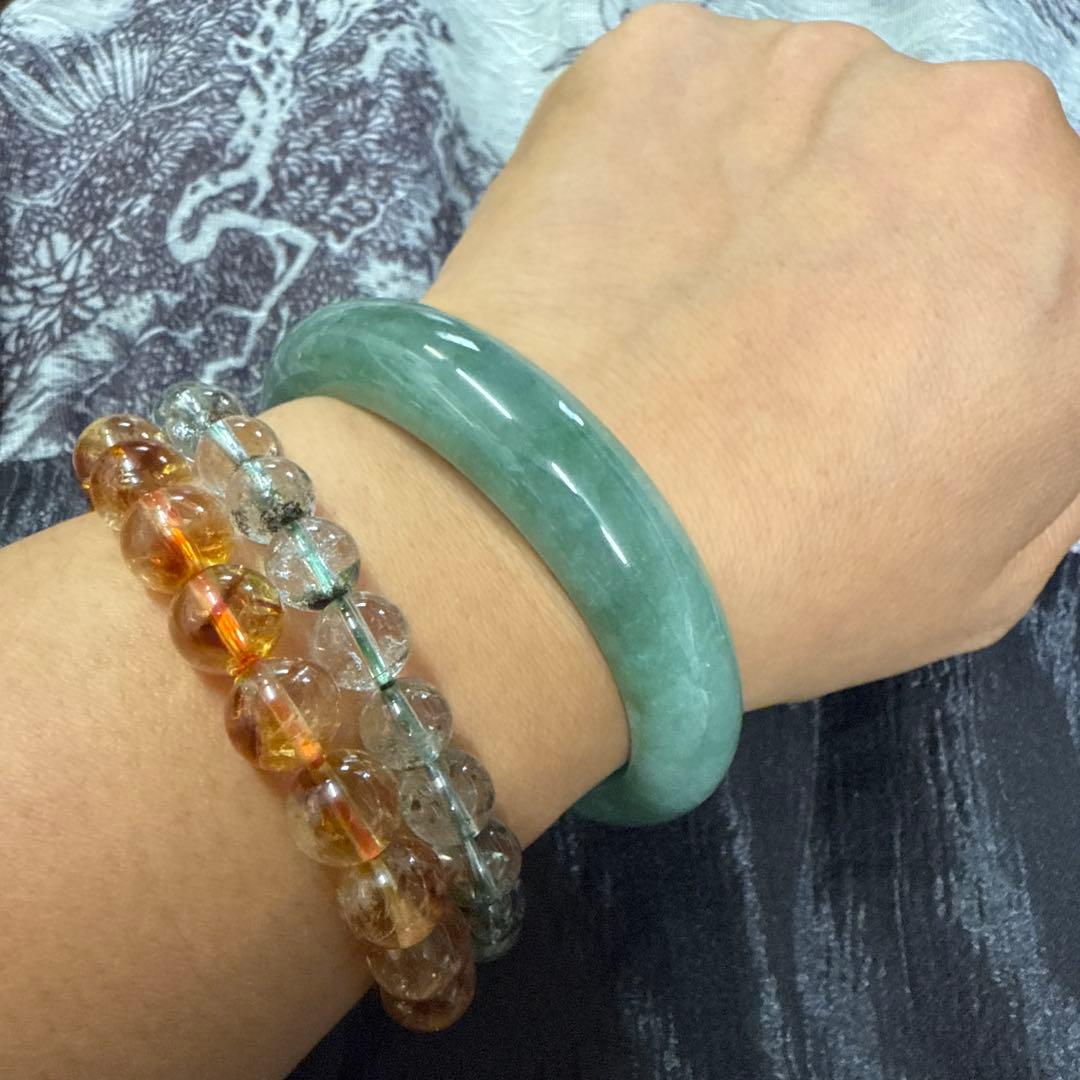 翡翠製緑色バングル 鑑定書付き