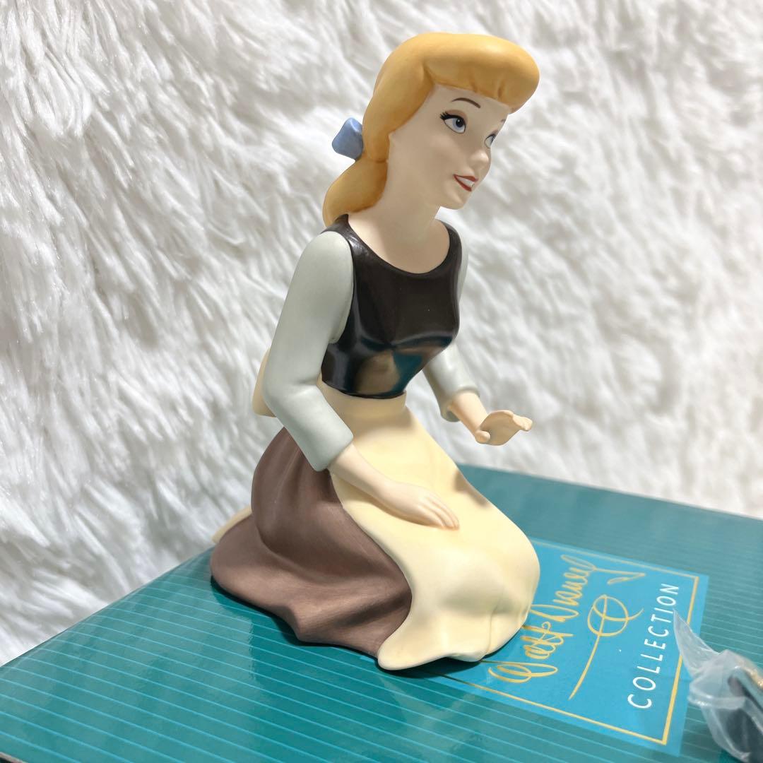 【未使用品】 WDCC シンデレラ Wistful Dreamer