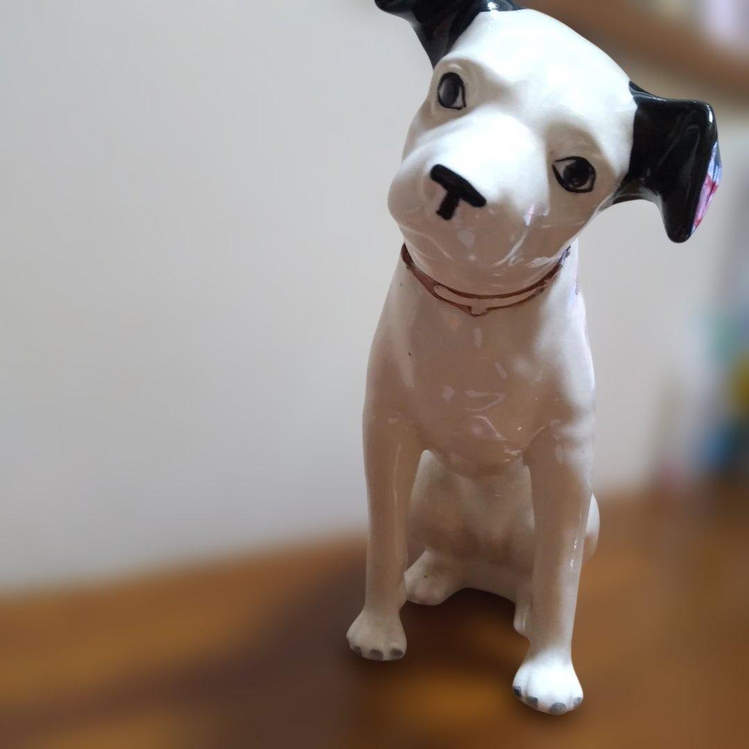 ニッパー犬の陶器置物 白黒