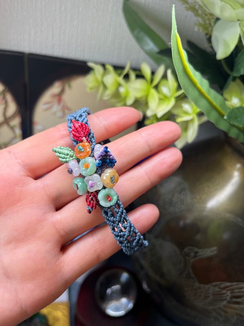 超美品❣️ハンドメイド品‼️天然A貨翡翠　個性、大きめのモクセイの花手編みブレス