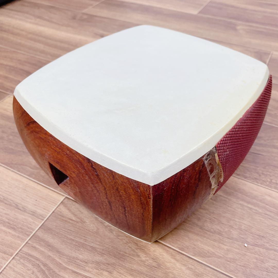 三味線 細棹 トチ有 紅木 2本溝 金ホゾ 綾杉胴 犬皮 東サワリ 和楽器