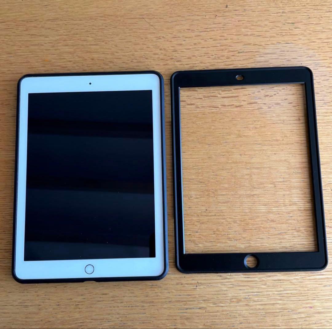 iPad 第5世代 Wi-Fiモデル 32GB 白