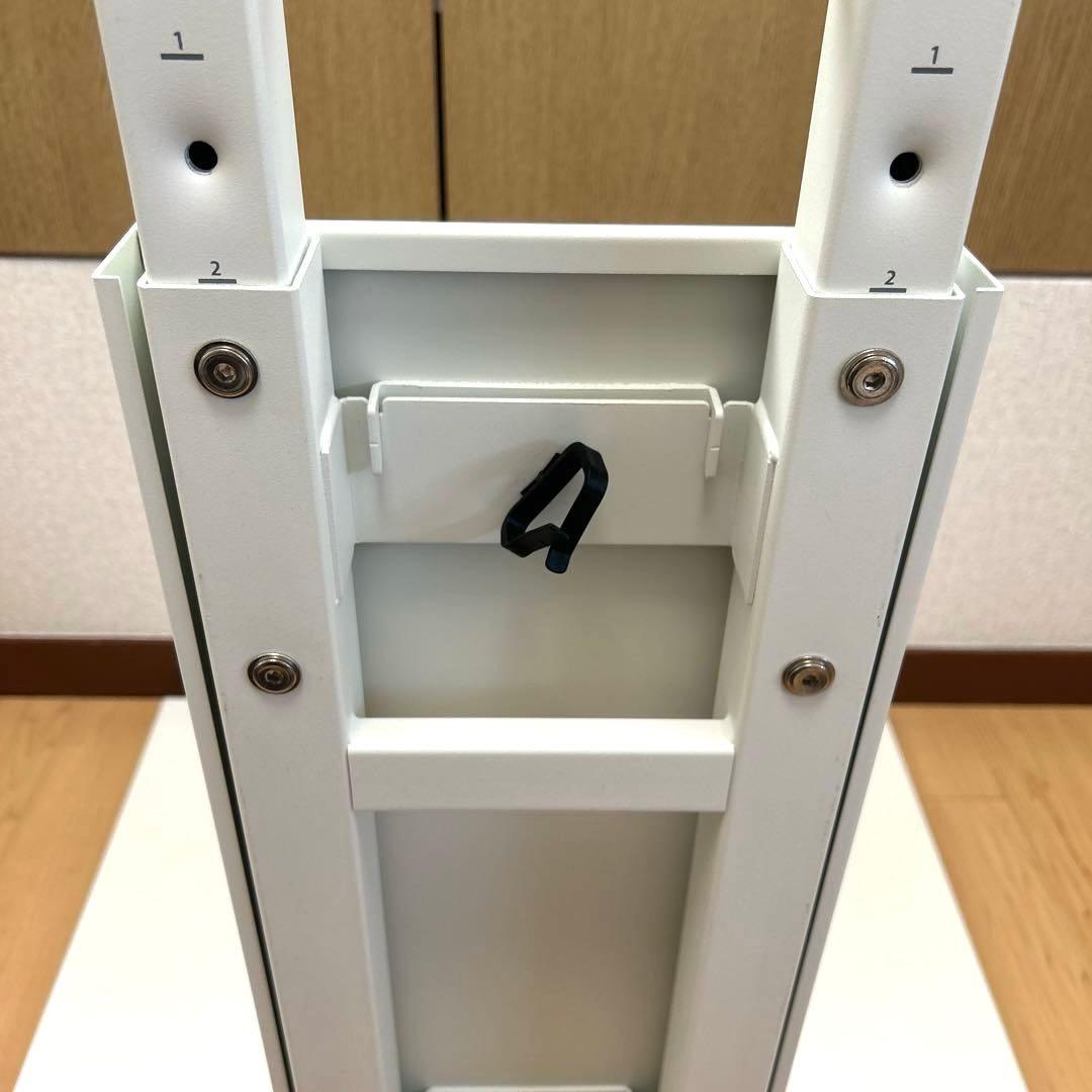 WALL V2 ロータイプ テレビスタンド ホワイト EQUALS