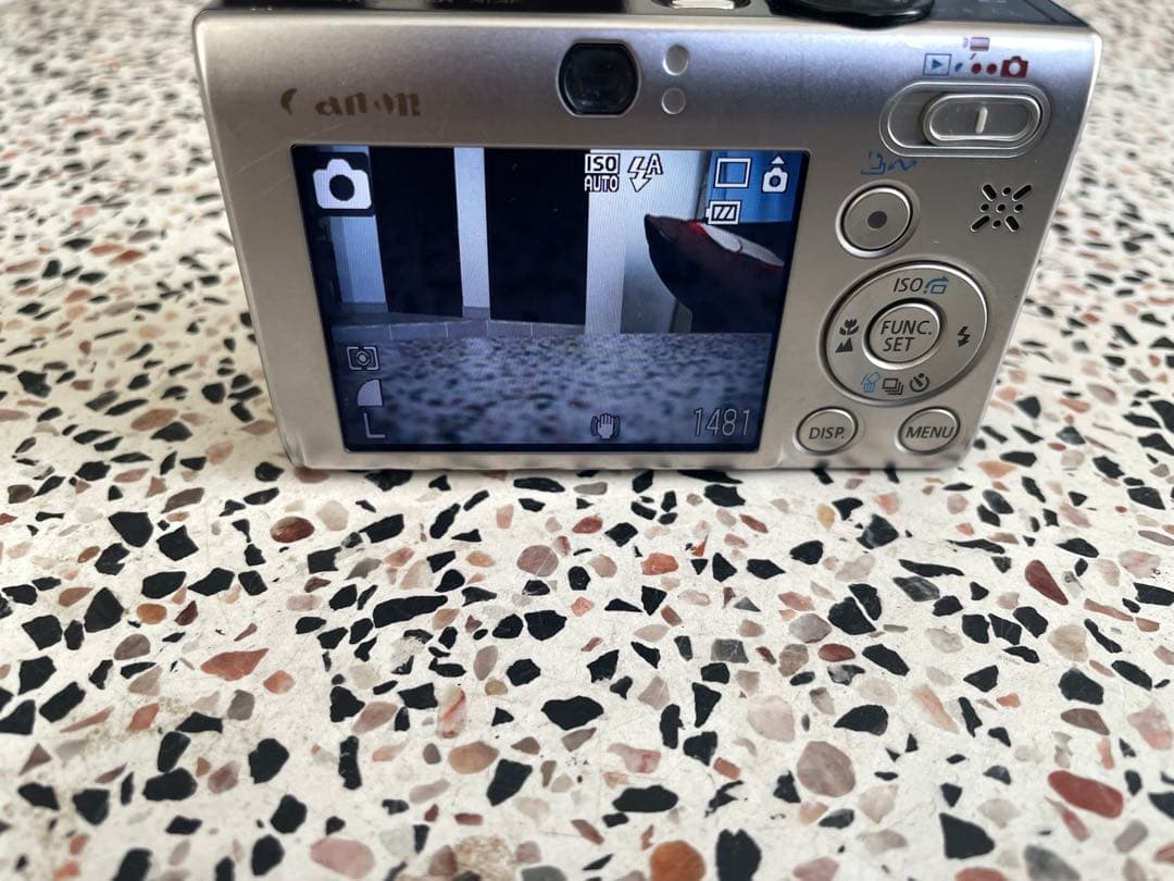 【中古】Canon IXY DIGITAL 25 IS PC1262