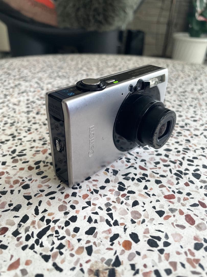 【中古】Canon IXY DIGITAL 25 IS PC1262