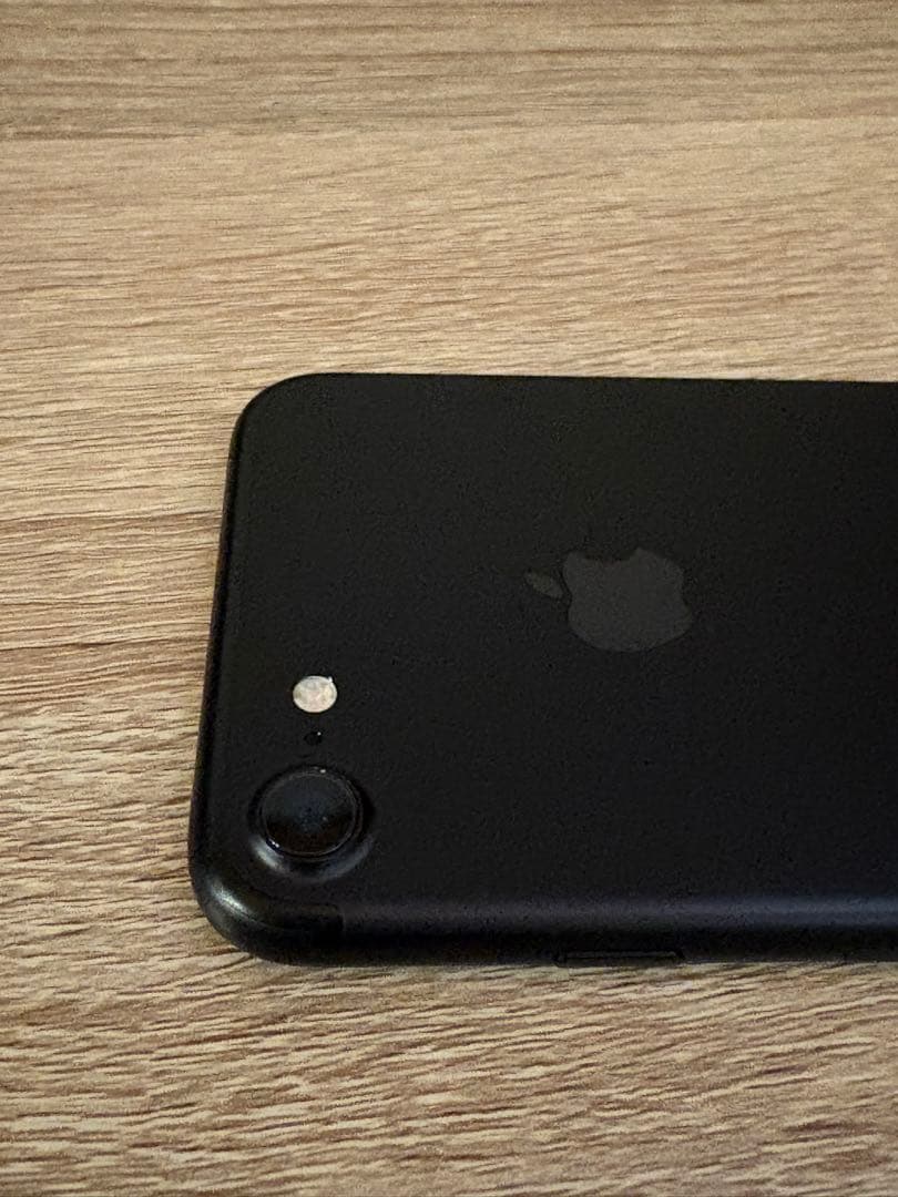 Apple iPhone 7 ブラック simフリー 128GB