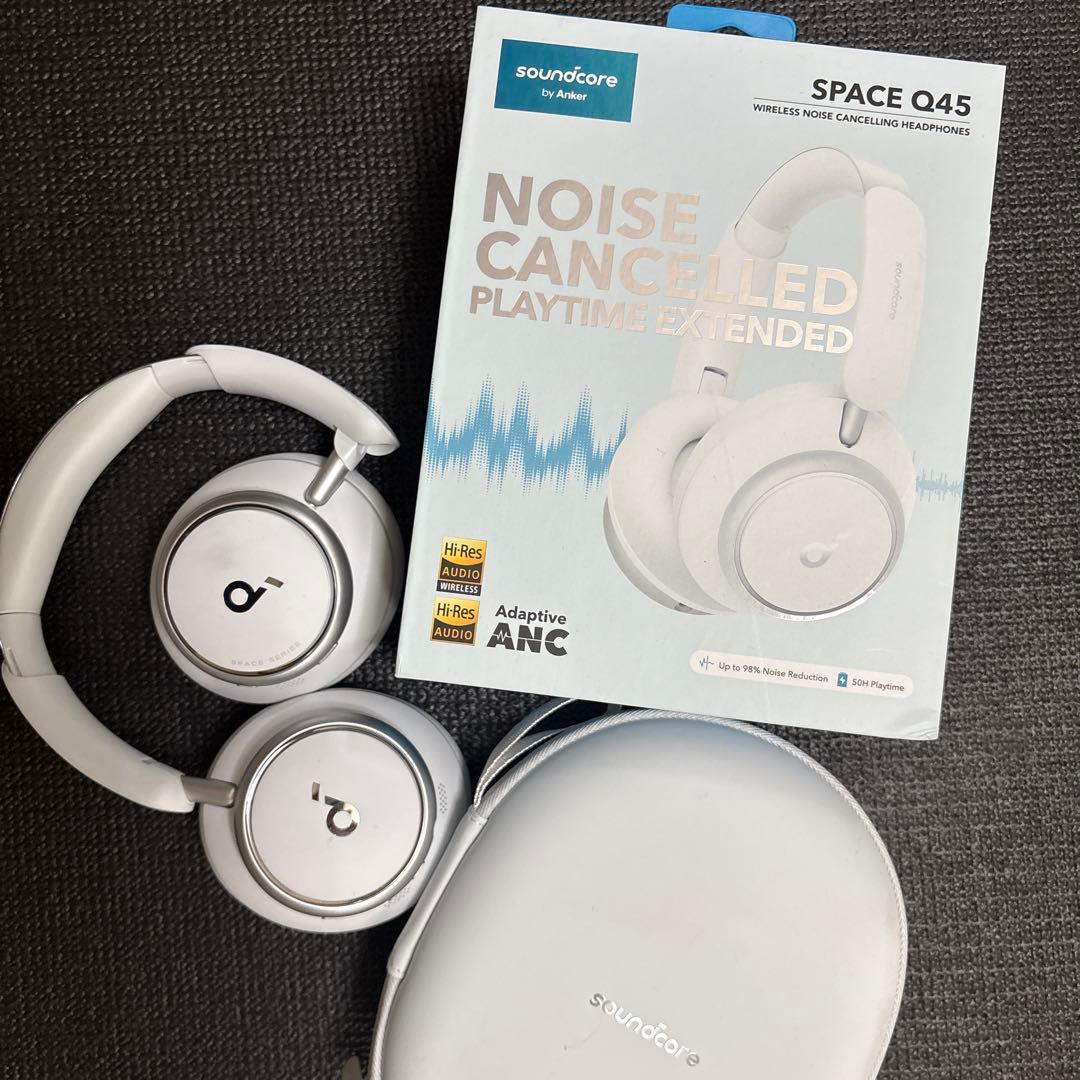 Anker Soundcore ワイヤレスヘッドホン ホワイトQ45
