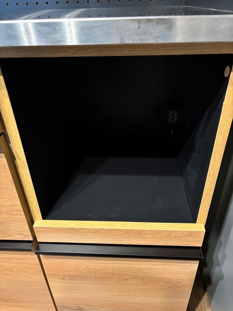 カップボード　食器棚　Forgas ステンレス天板