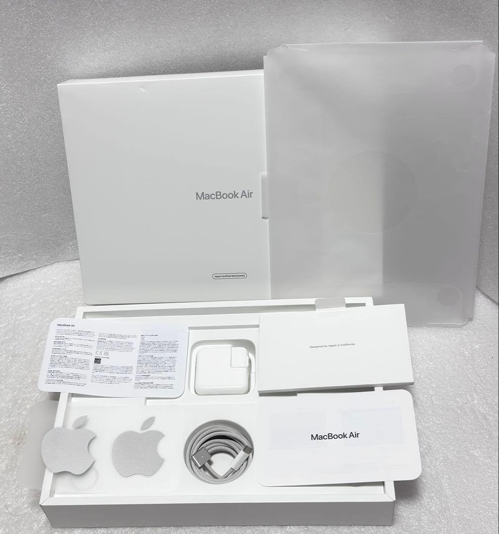美品　2024年11月購入品　MacBook Air M2 16GB 256GB