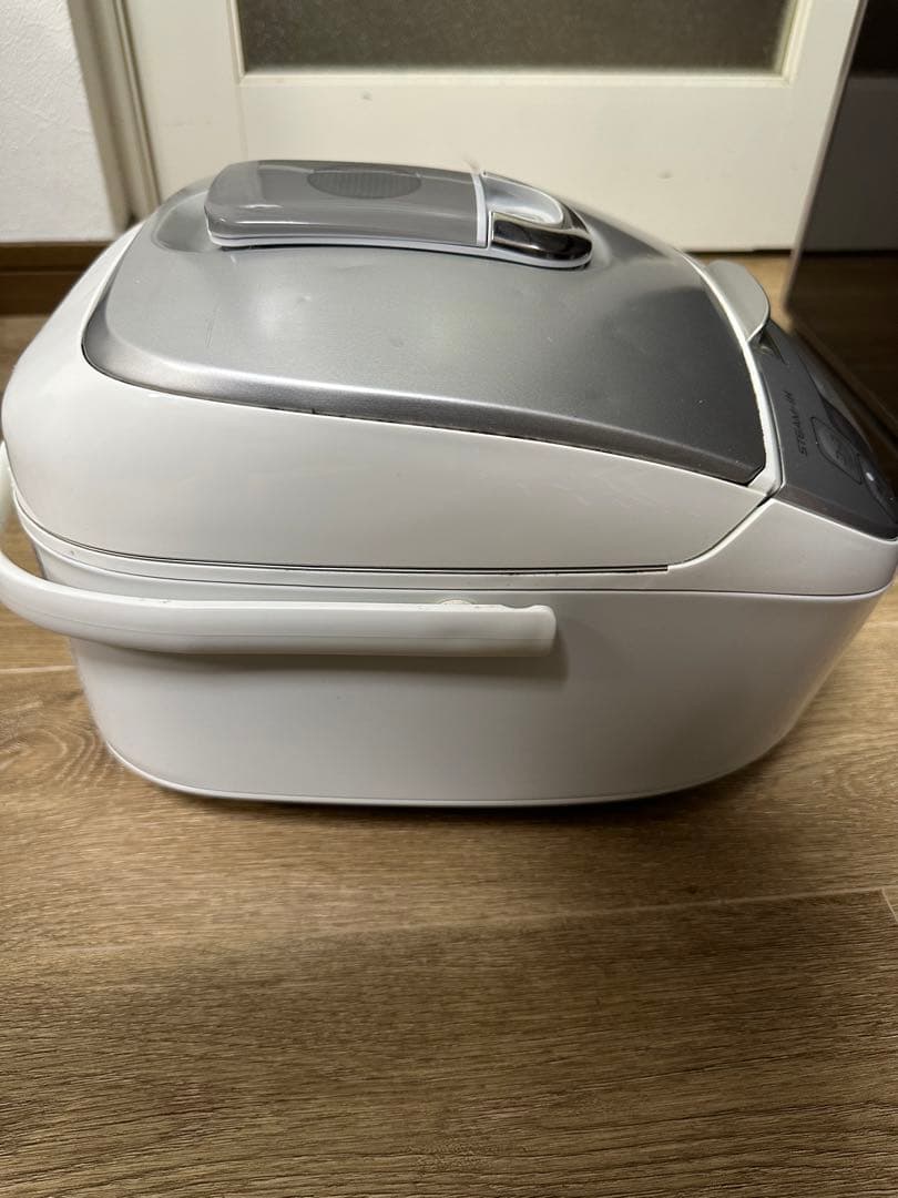 Panasonic スチームIH 炊飯器 SR-SY105J