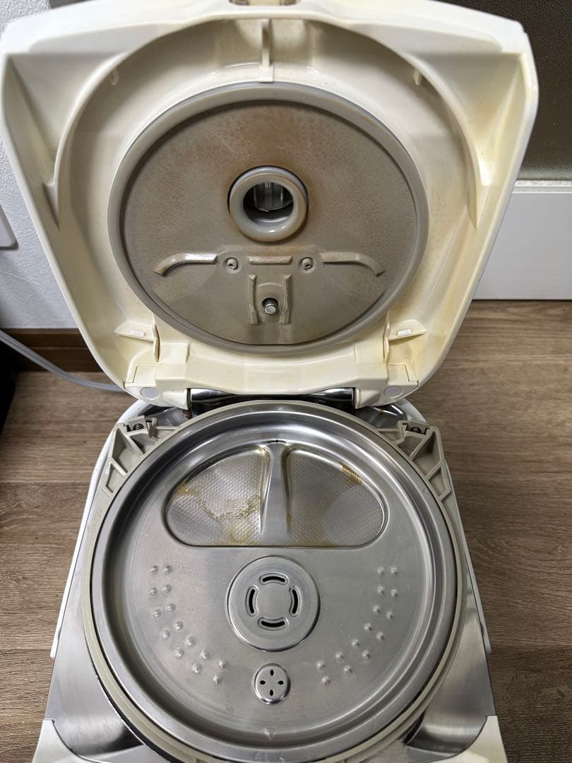Panasonic スチームIH 炊飯器 SR-SY105J