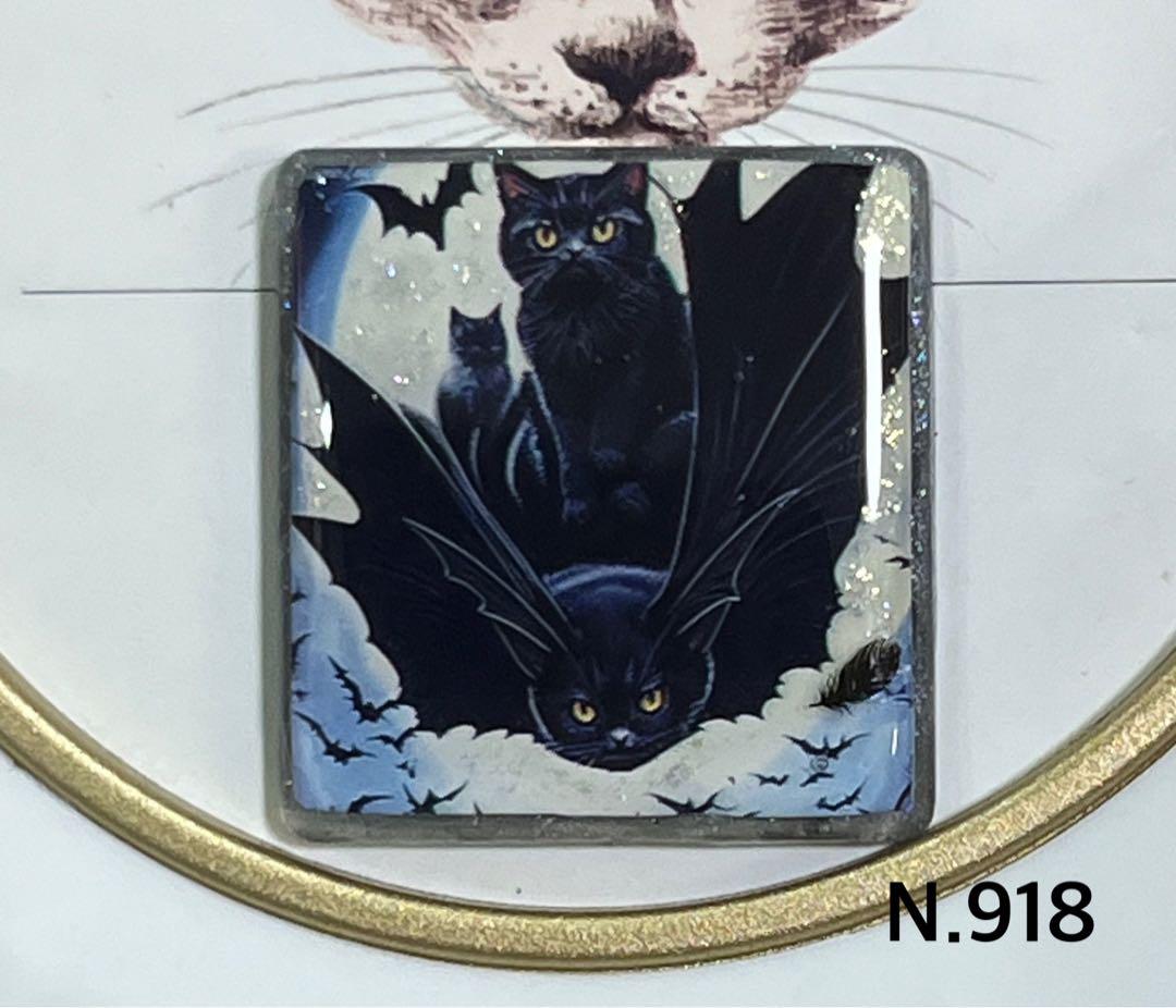 感謝価格(ㅅ´꒳` )コウモリと飛ぶ!!猫ちゃん  レジンヘアゴム