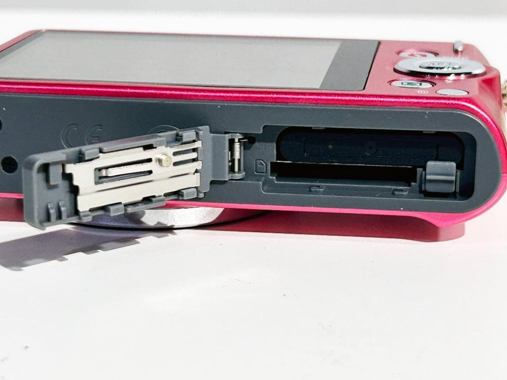 ★CASIO EXILIM デジタルカメラ【EX-ZS210】FKJ4